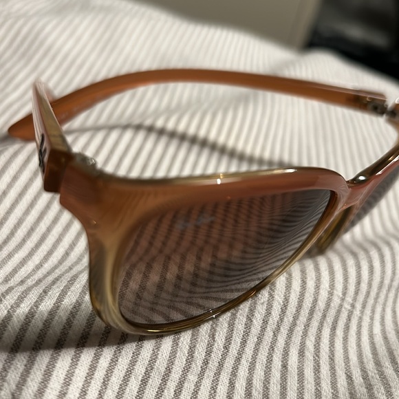 Ray-Ban RB4167 - Emma Woman Sunglasses Light Brown Frames, Brown Violet Lens - Picture 3 of 8